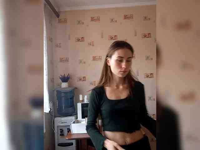 -Feral-Berry- webcam