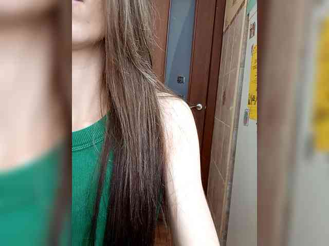 -Feral-Berry- webcam