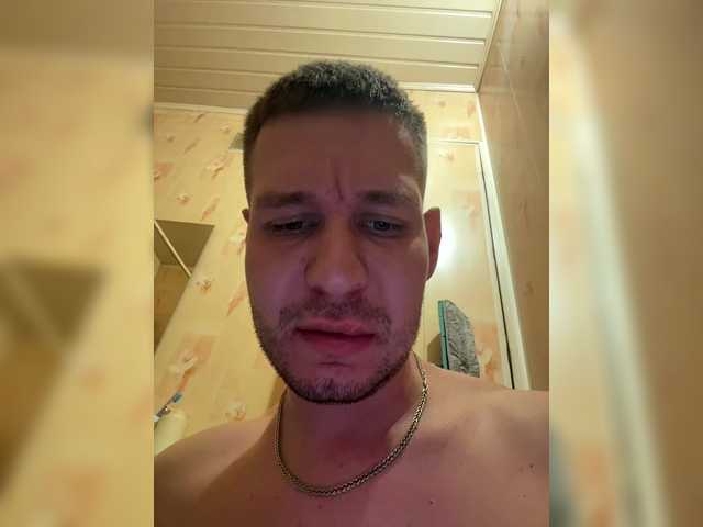 Vai a chattare su SvParochka SvParochka
