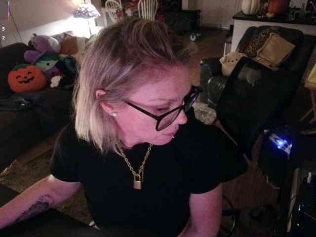 Aliceliddell710 webcam