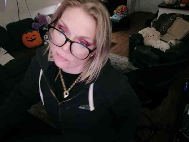 Aliceliddell710 webcam