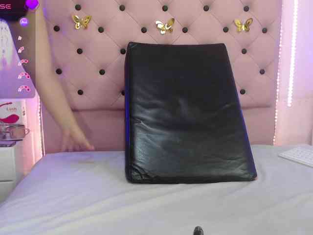 EmmaPink3 webcam