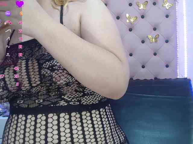 EmmaPink3 webcam