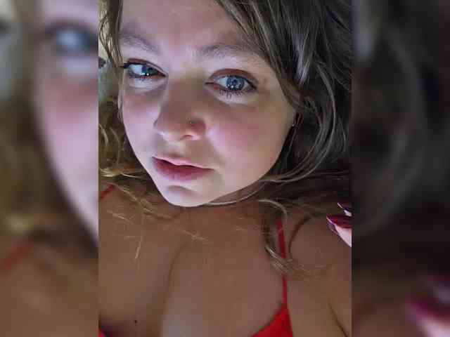 FLUFFY_BEAUTY webcam