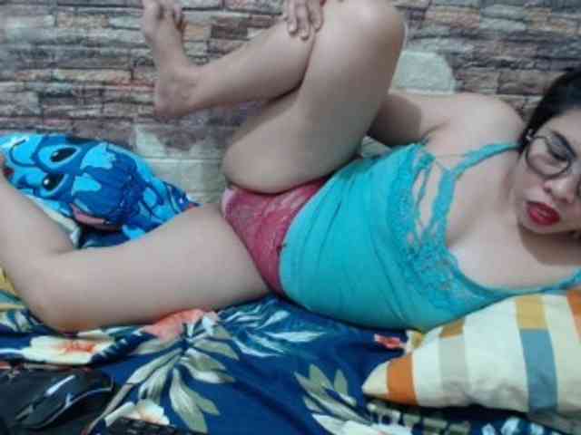 LizaMae302 webcam