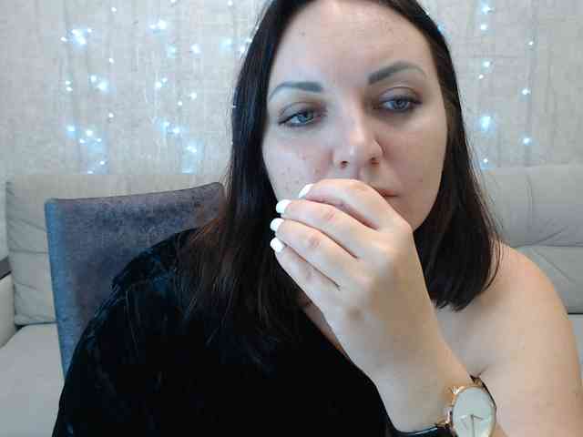 JenniferTheChic webcam