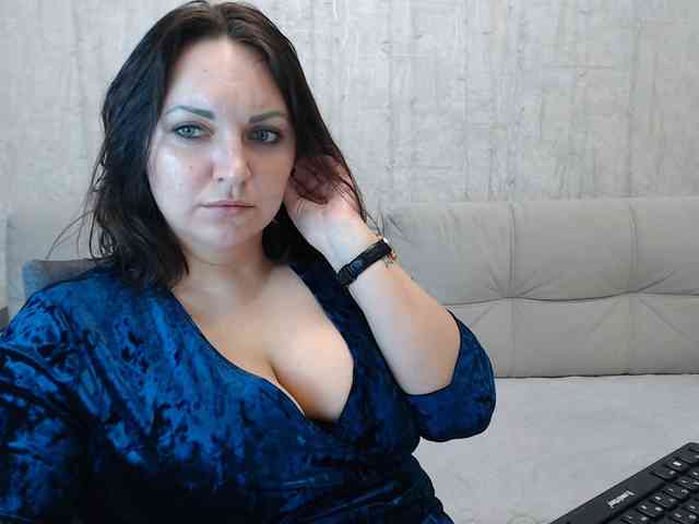 JenniferTheChic webcam