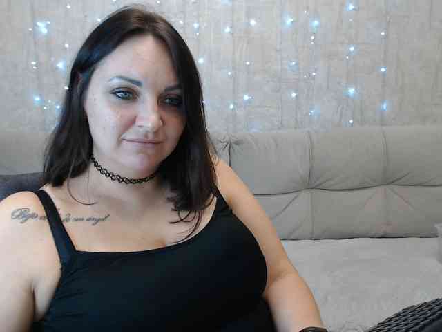 JenniferTheChic webcam