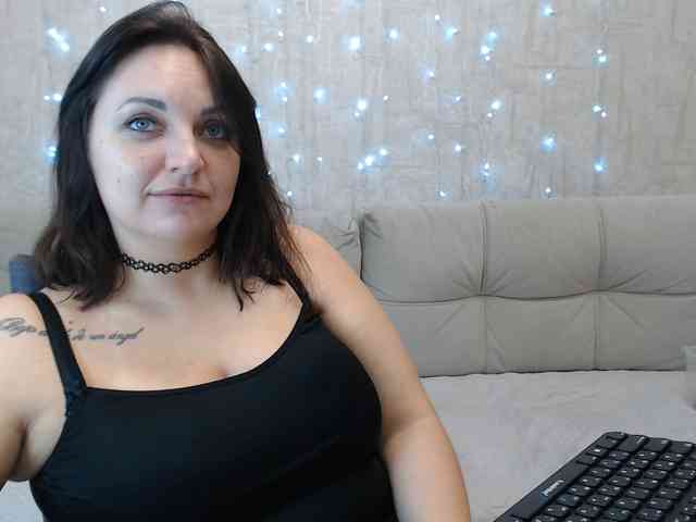 JenniferTheChic webcam