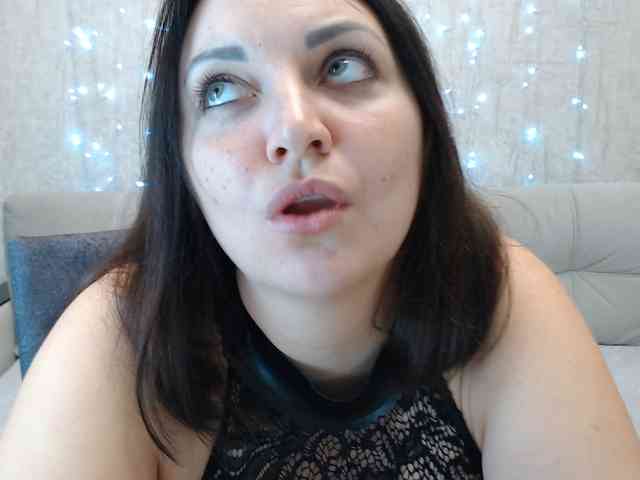 JenniferTheChic webcam