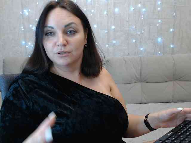 JenniferTheChic webcam