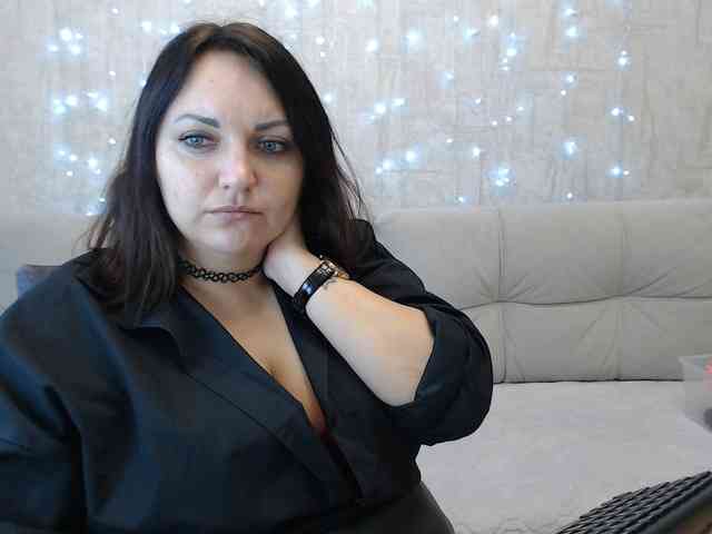 JenniferTheChic webcam