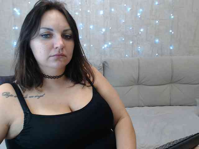 JenniferTheChic webcam