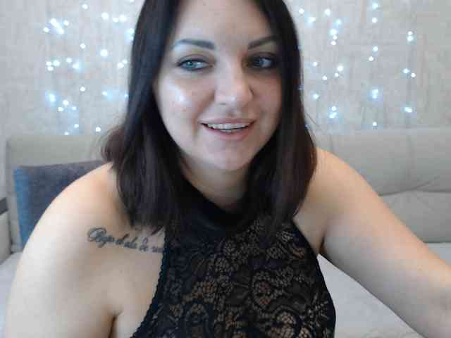 JenniferTheChic webcam