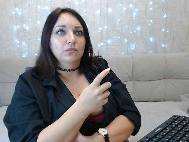 JenniferTheChic webcam