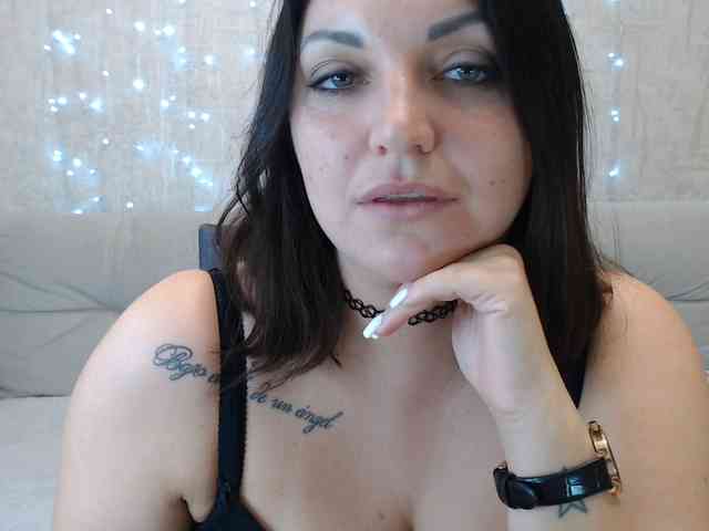 JenniferTheChic webcam
