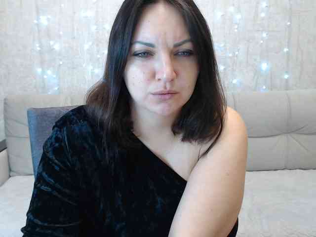 JenniferTheChic webcam