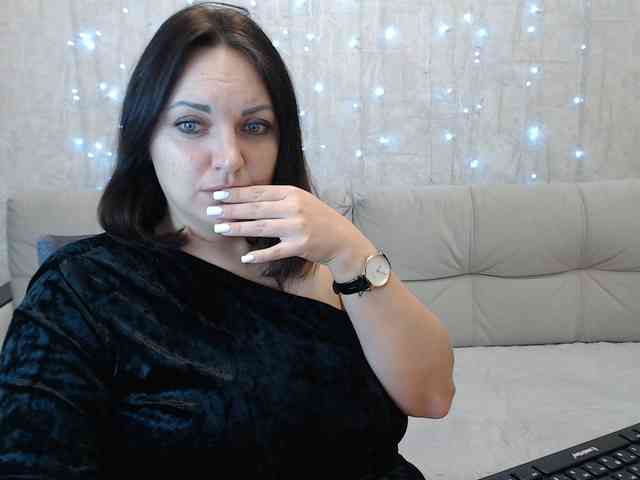 JenniferTheChic webcam