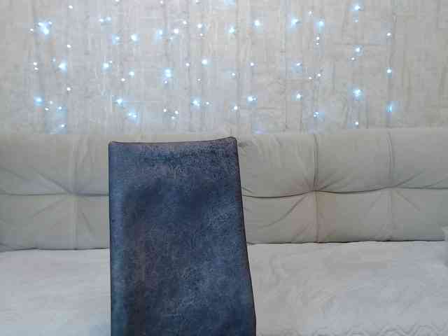 JenniferTheChic webcam