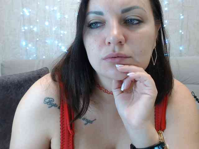 JenniferTheChic webcam