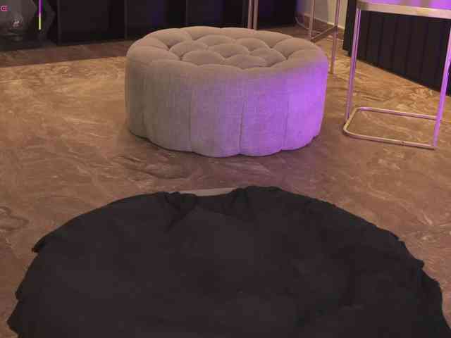 RoseFerrera webcam
