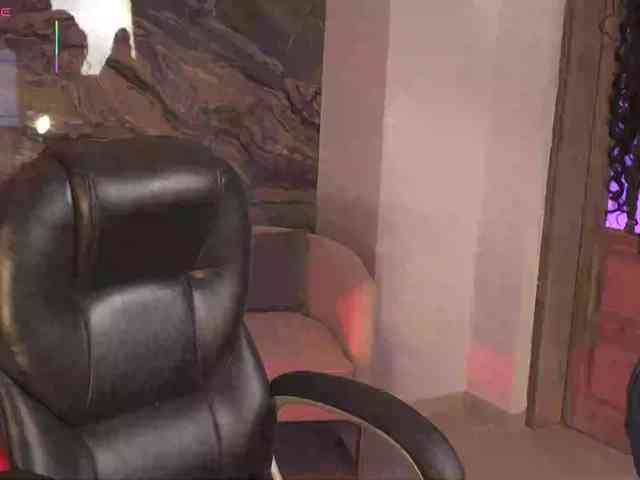 RoseFerrera webcam