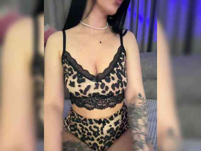 _EUPHORIAA_ webcam