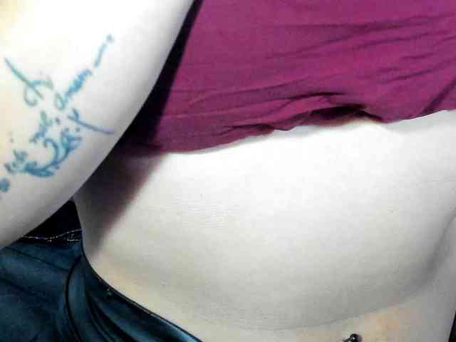 SandyQueen webcam