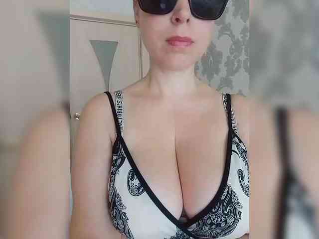 Dashulya666 webcam