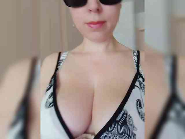 Dashulya666 webcam