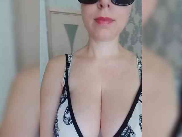 Dashulya666 webcam