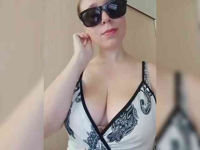 Dashulya666 webcam