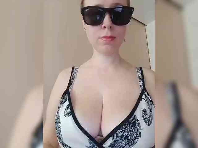 Dashulya666 webcam