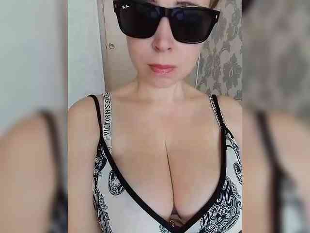 Dashulya666 webcam