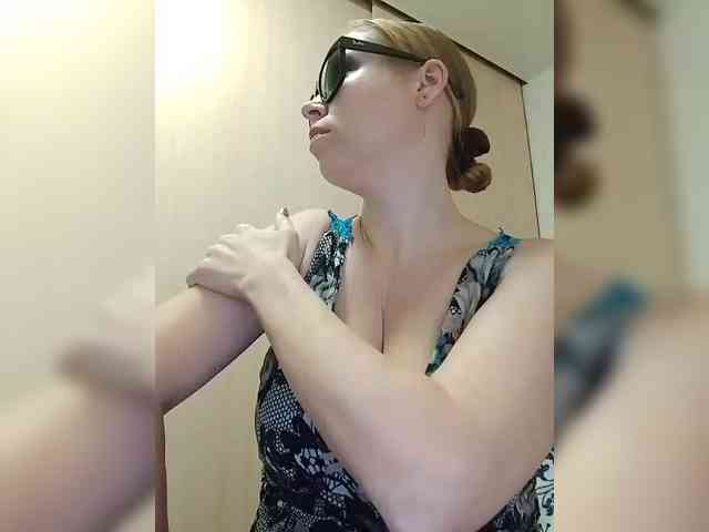 Dashulya666 webcam