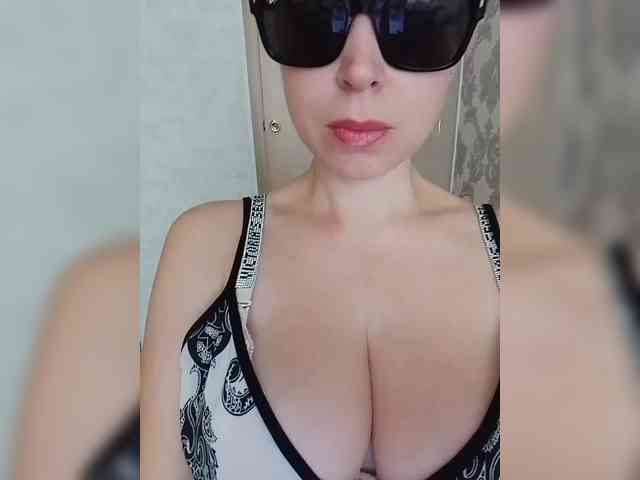 Dashulya666 webcam