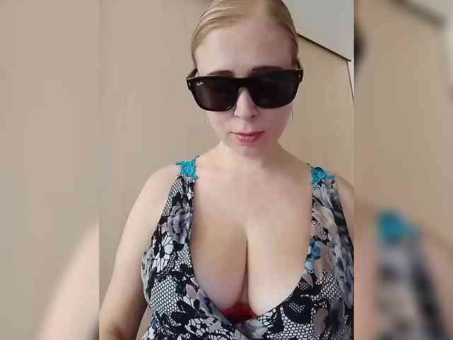 Dashulya666 webcam