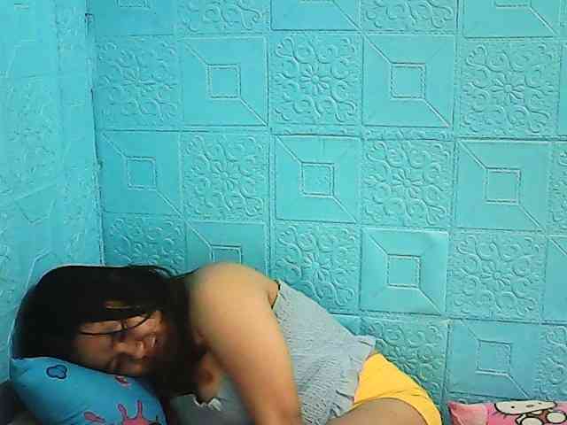 ShailaJeen webcam