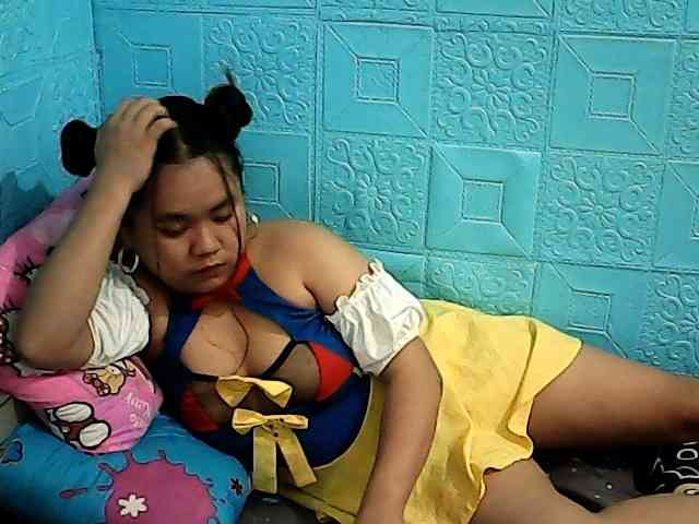 ShailaJeen webcam