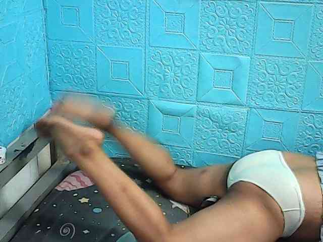 ShailaJeen webcam