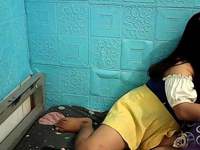 ShailaJeen webcam