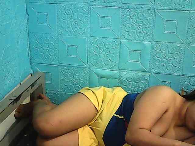 ShailaJeen webcam
