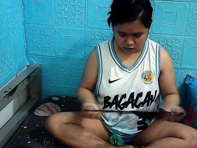 ShailaJeen webcam