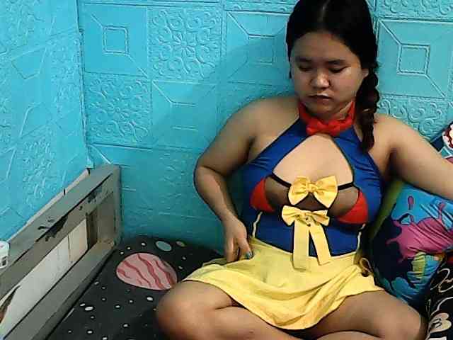 ShailaJeen webcam