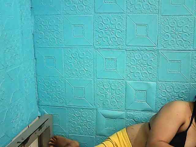 ShailaJeen webcam