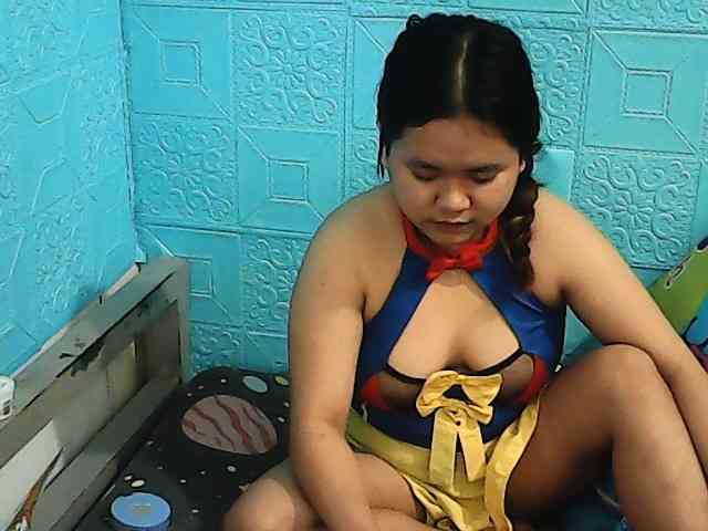 ShailaJeen webcam