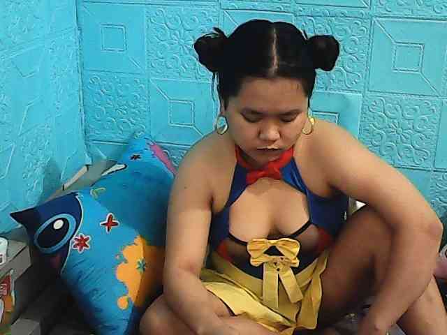 ShailaJeen webcam