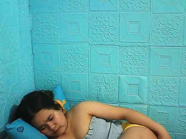 ShailaJeen webcam