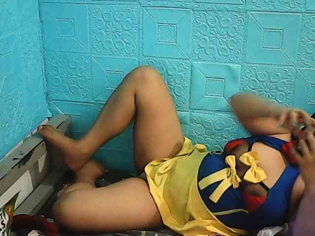 ShailaJeen webcam