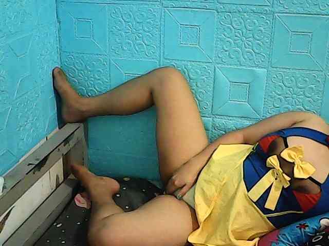 ShailaJeen webcam